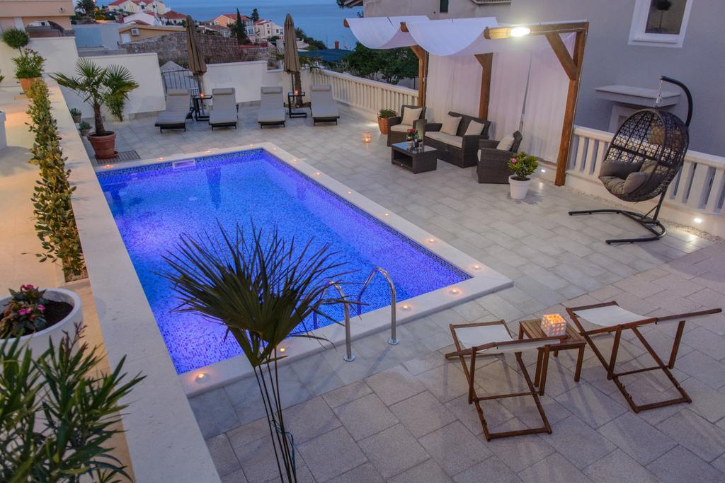 טרוגיר Apartments Villa Atlantis מראה חיצוני תמונה
